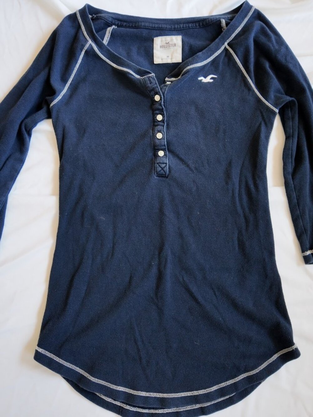 Hollister Henley Top 3/4 Sleeve Stitch Y2K Navy Blue Size Medium READ NOTES